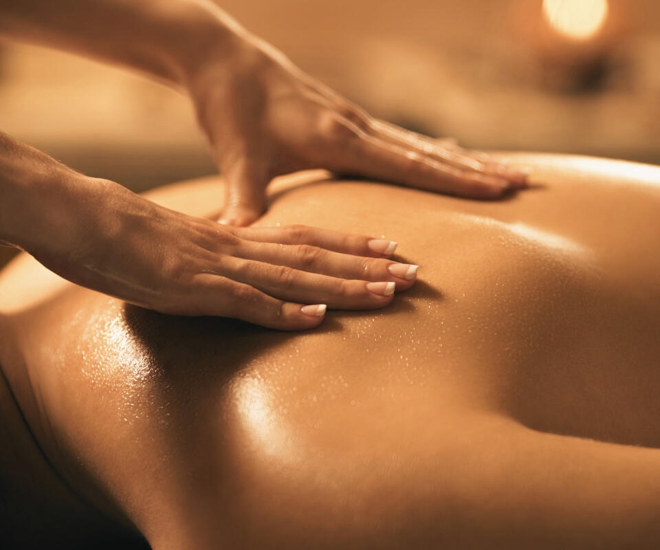 Body Treatments Targeted body treatments from head-to-toe at the Bella Donna Healing Spa